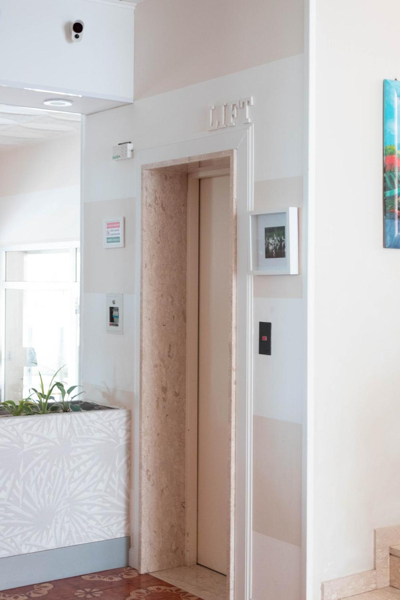 Hotel Riviera Τζεσόλο Λίντο Εξωτερικό φωτογραφία