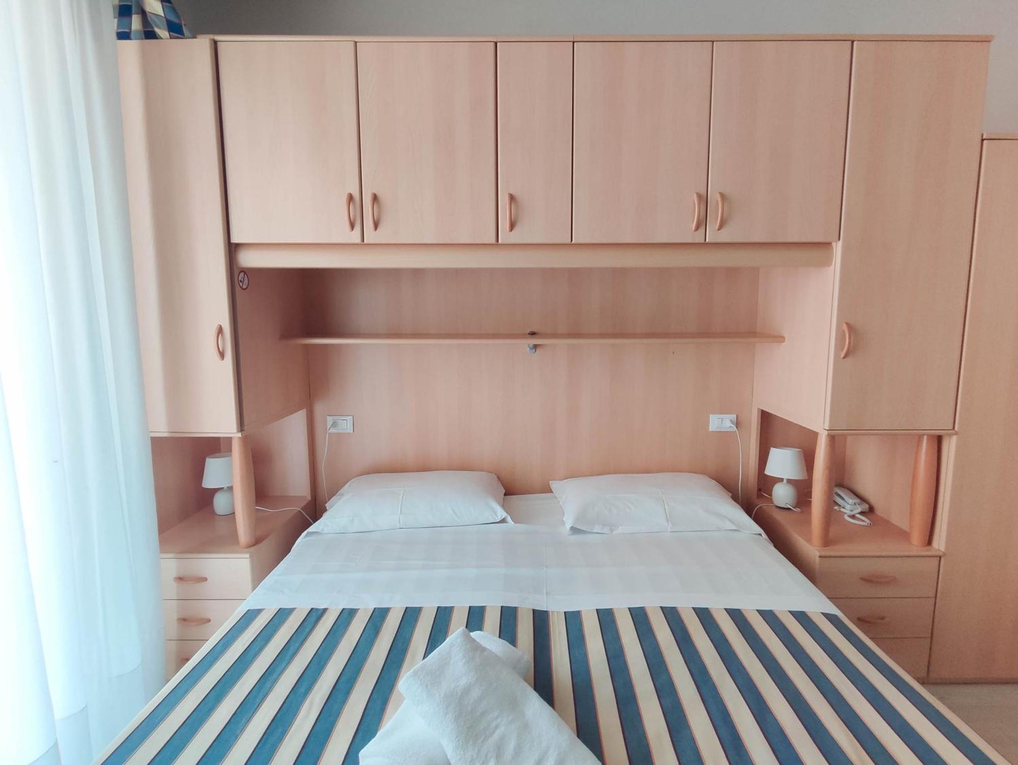 Hotel Riviera Τζεσόλο Λίντο Εξωτερικό φωτογραφία